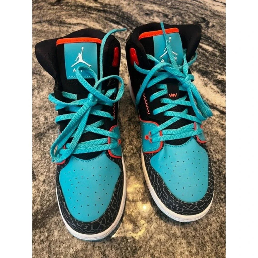 Jordan 1 Flight 2 BG Men 6Y Dusty Cactus Black NWB 631784-301 Elephant Print